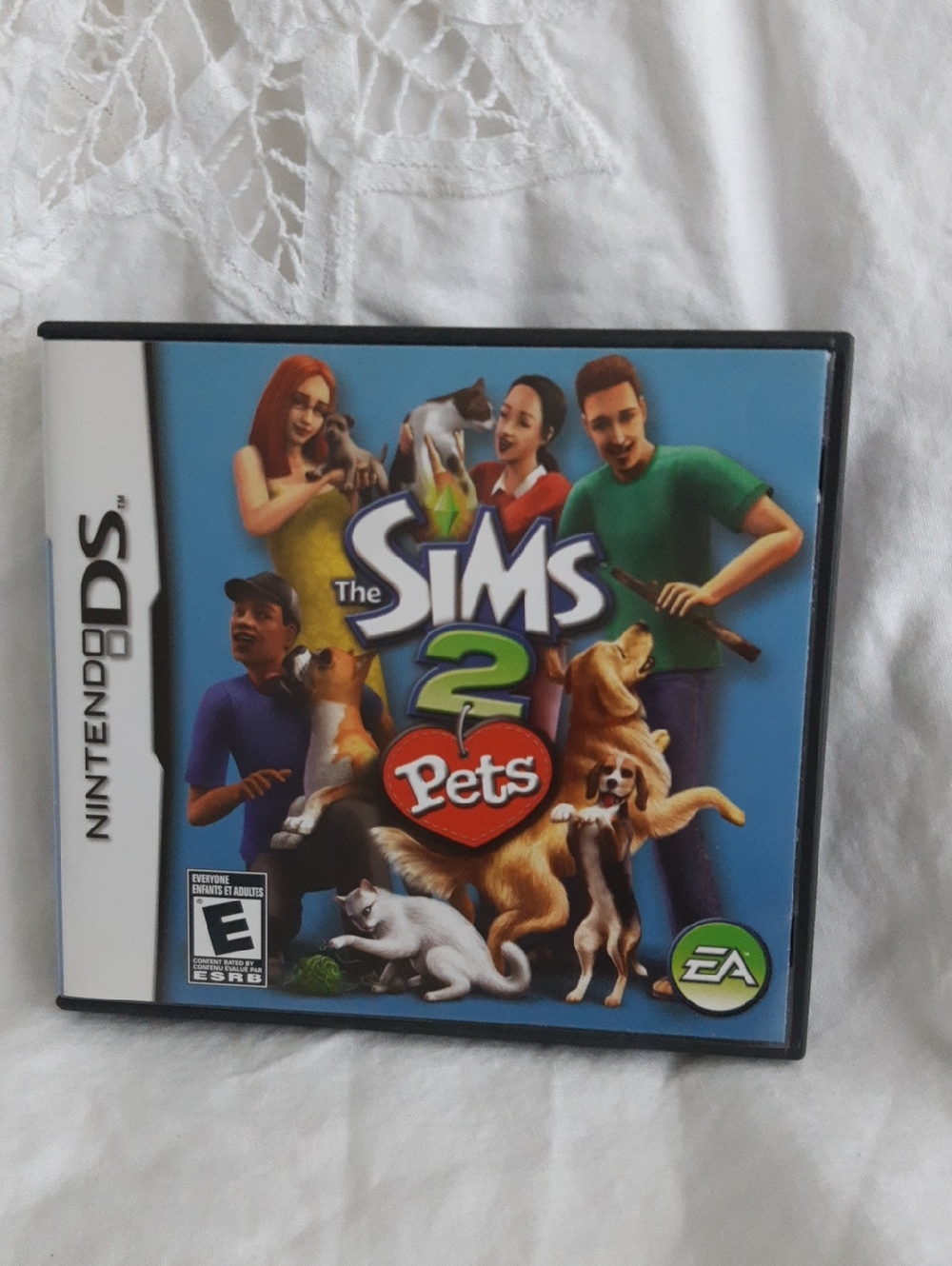 Nintendo The Sims 2 Pets (Blue) - Nintendo DS Game
